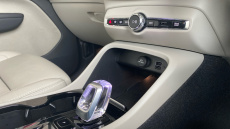 Volvo Xc40 1.5 T5 Recharge PHEV Ultimate Dark 5dr Auto Estate